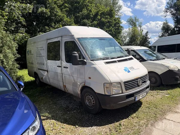 Pārdodu Lt35/ Garais buss ar dubulto kabīni. Dzīvi redzējis, bet rūc, brauc,