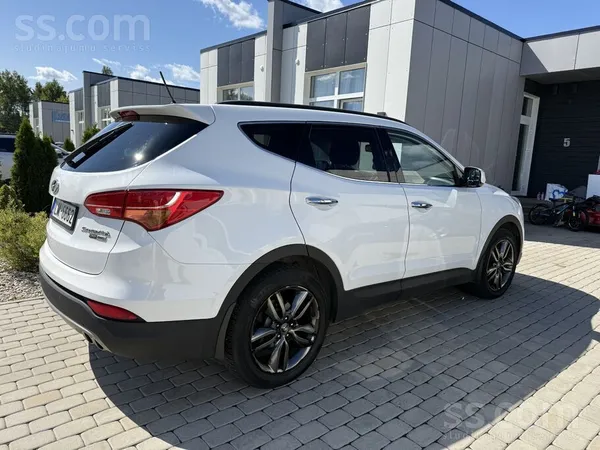 Hyundai В связи с покупкой нового авто, к продаже предоста