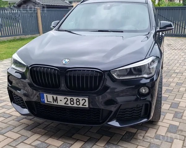 BMW X1