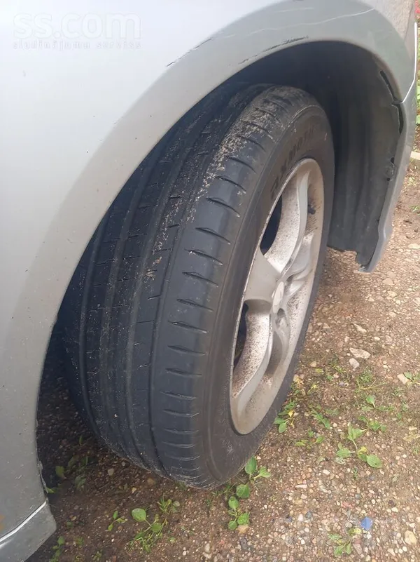 Mitsubishi Grandis
