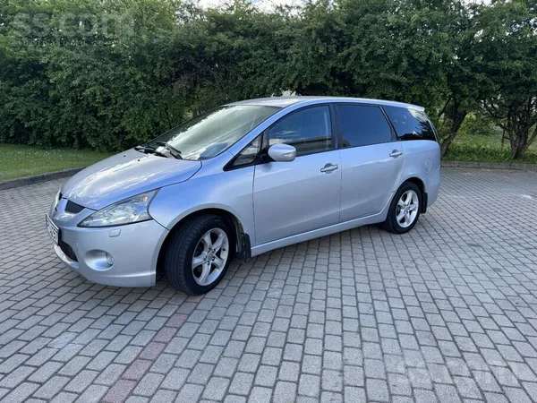 Mitsubishi Grandis