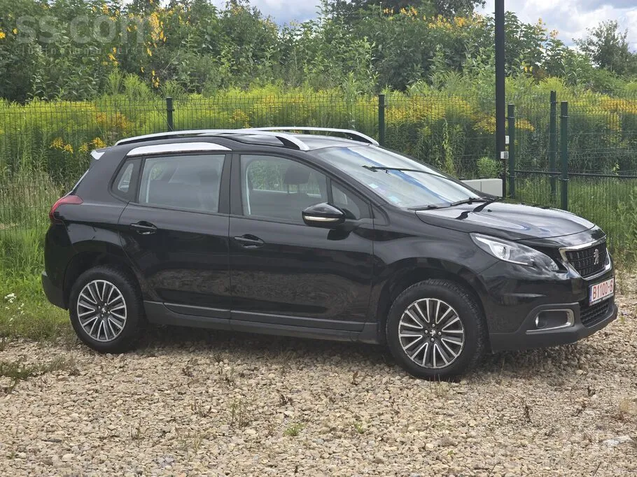 Peugeot 2008 - 5