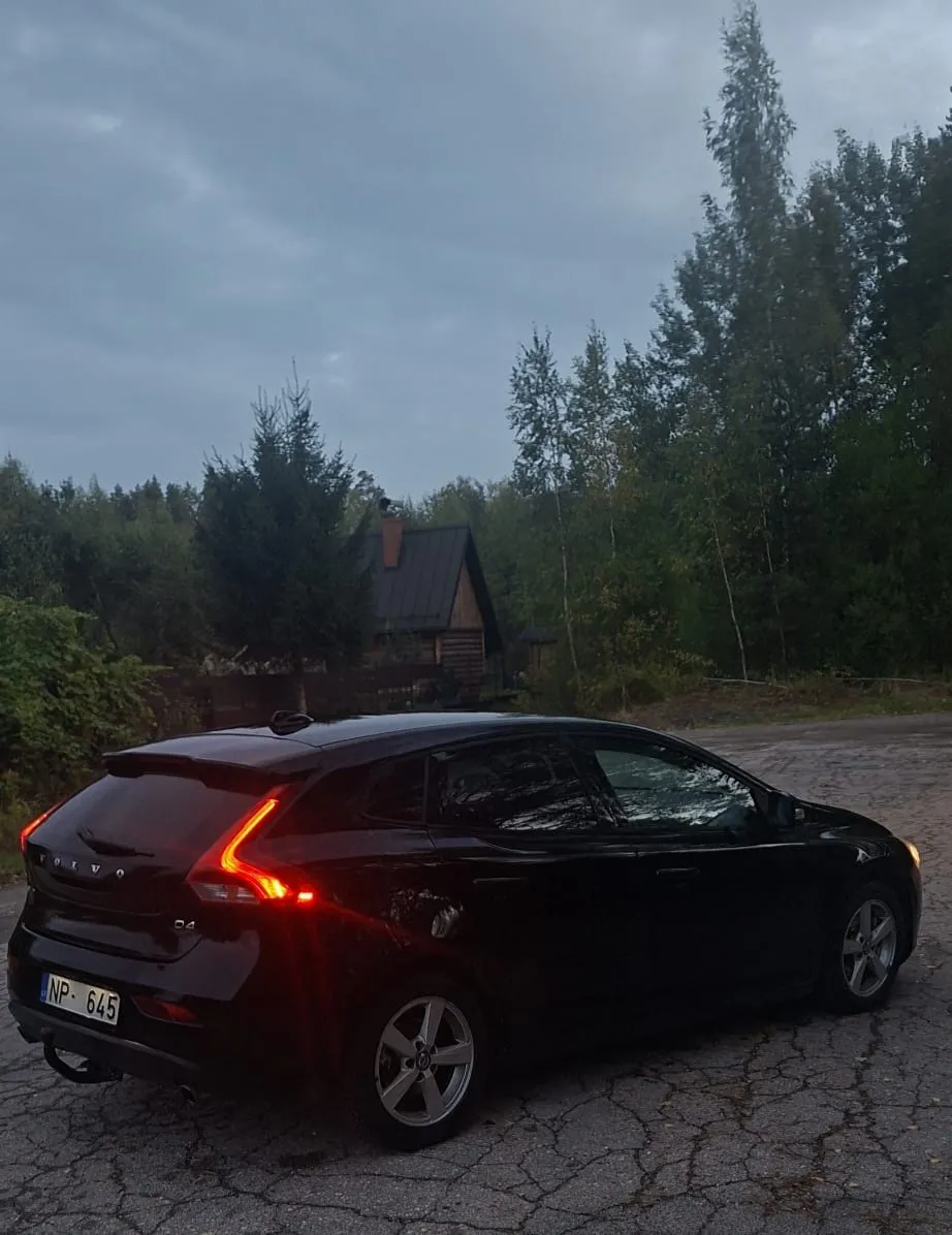 Volvo V40 - 6