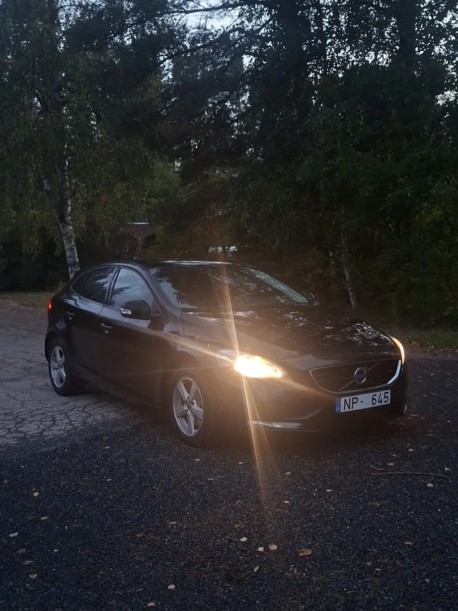 Volvo V40 - 4
