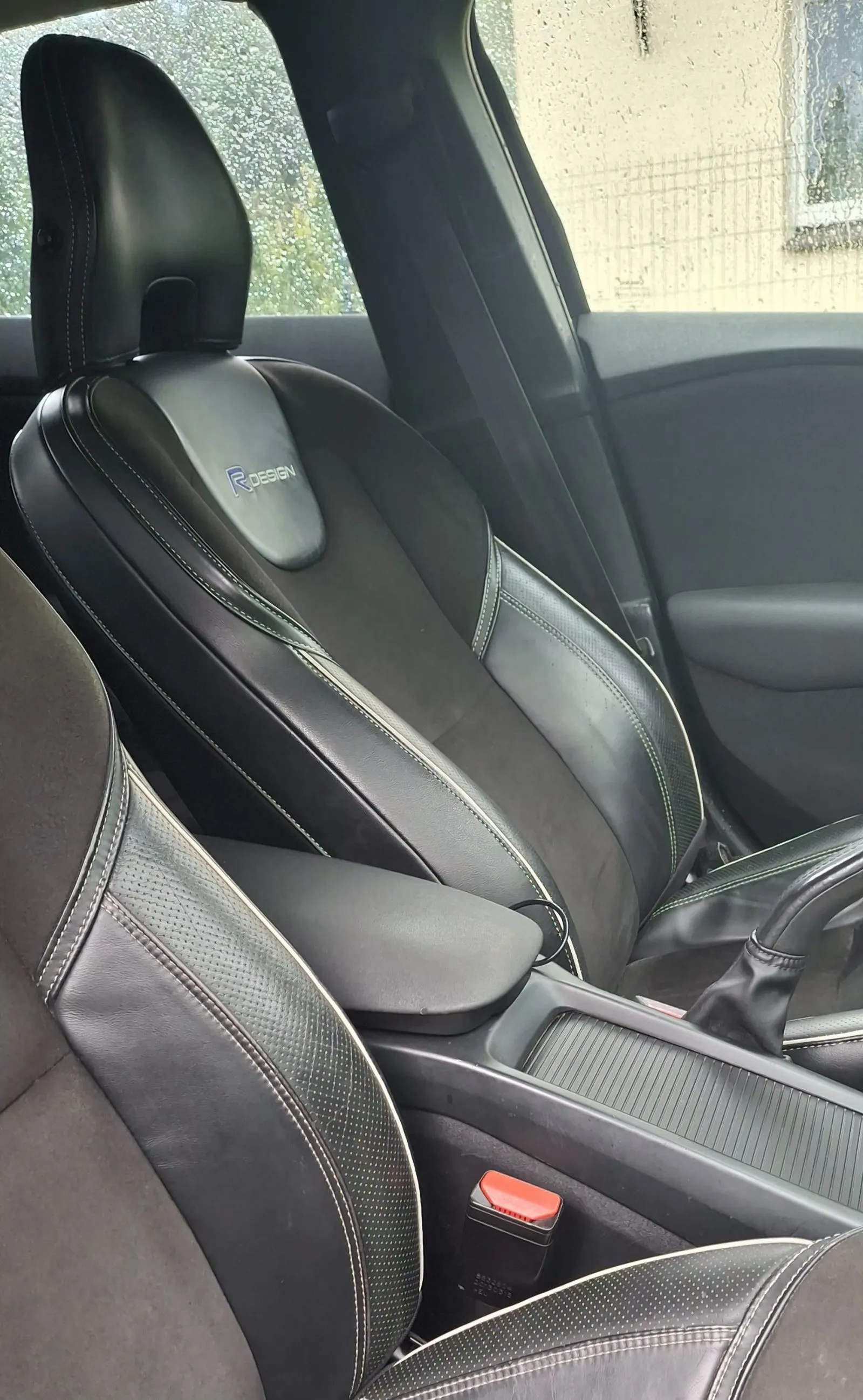 Volvo V40 - 10