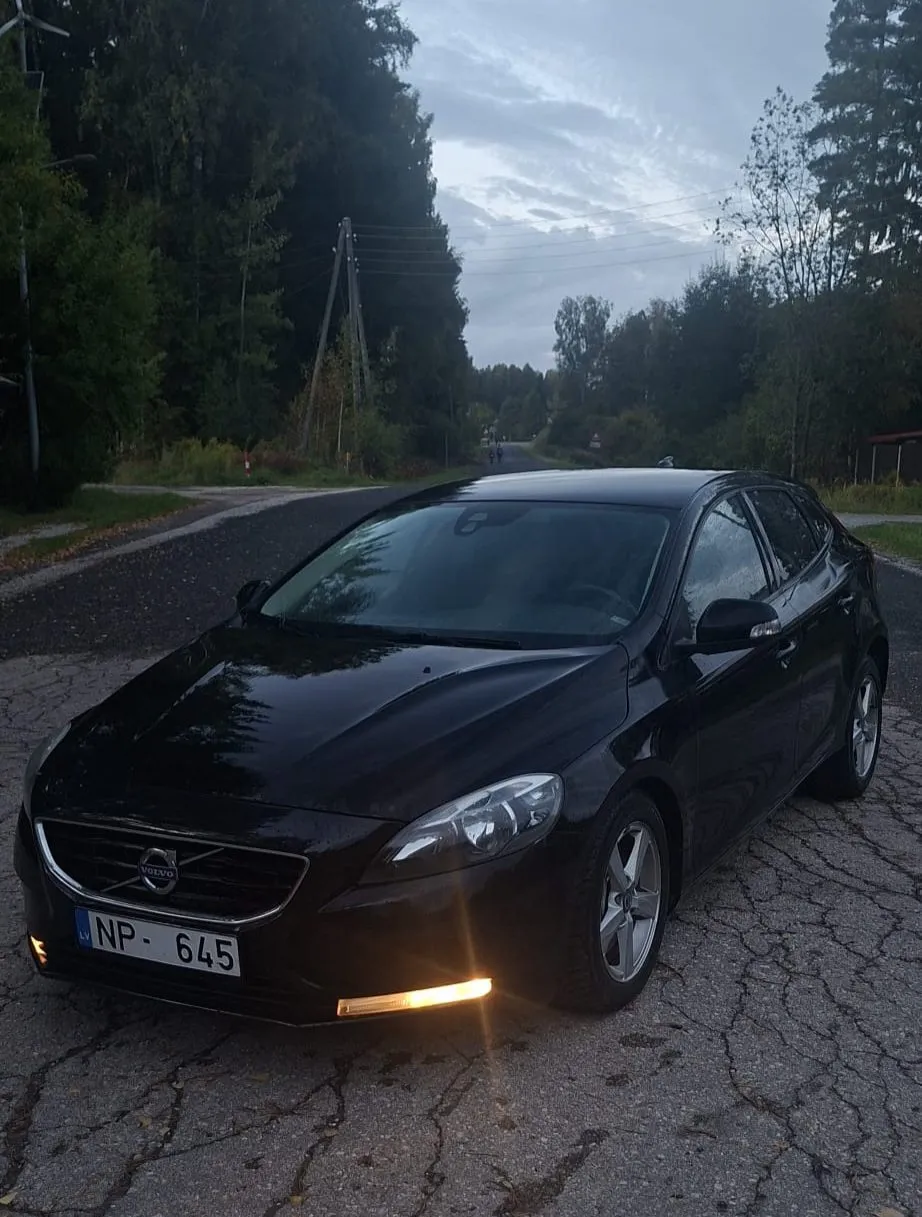 Volvo V40 - 3