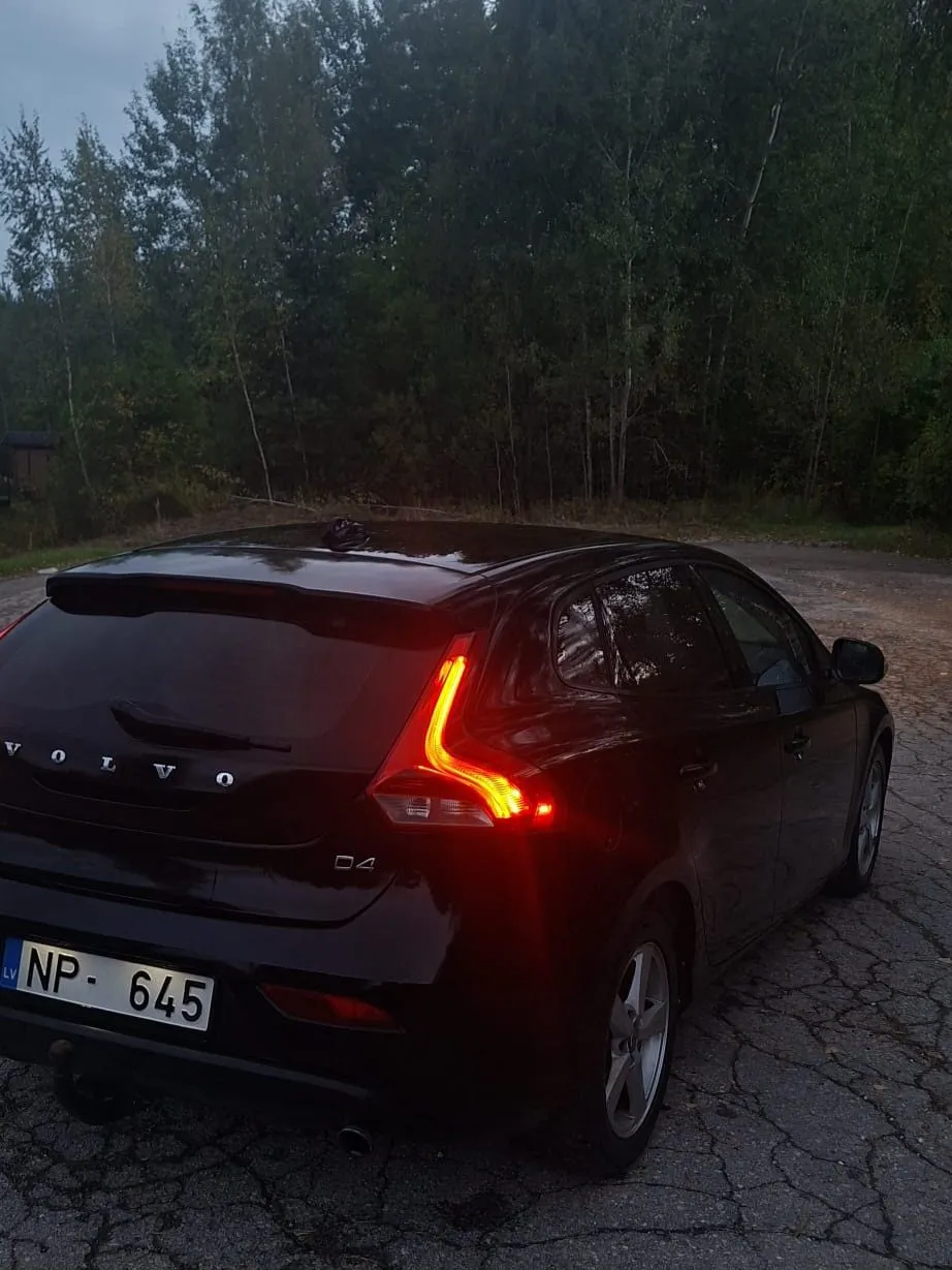 Volvo V40 - 5