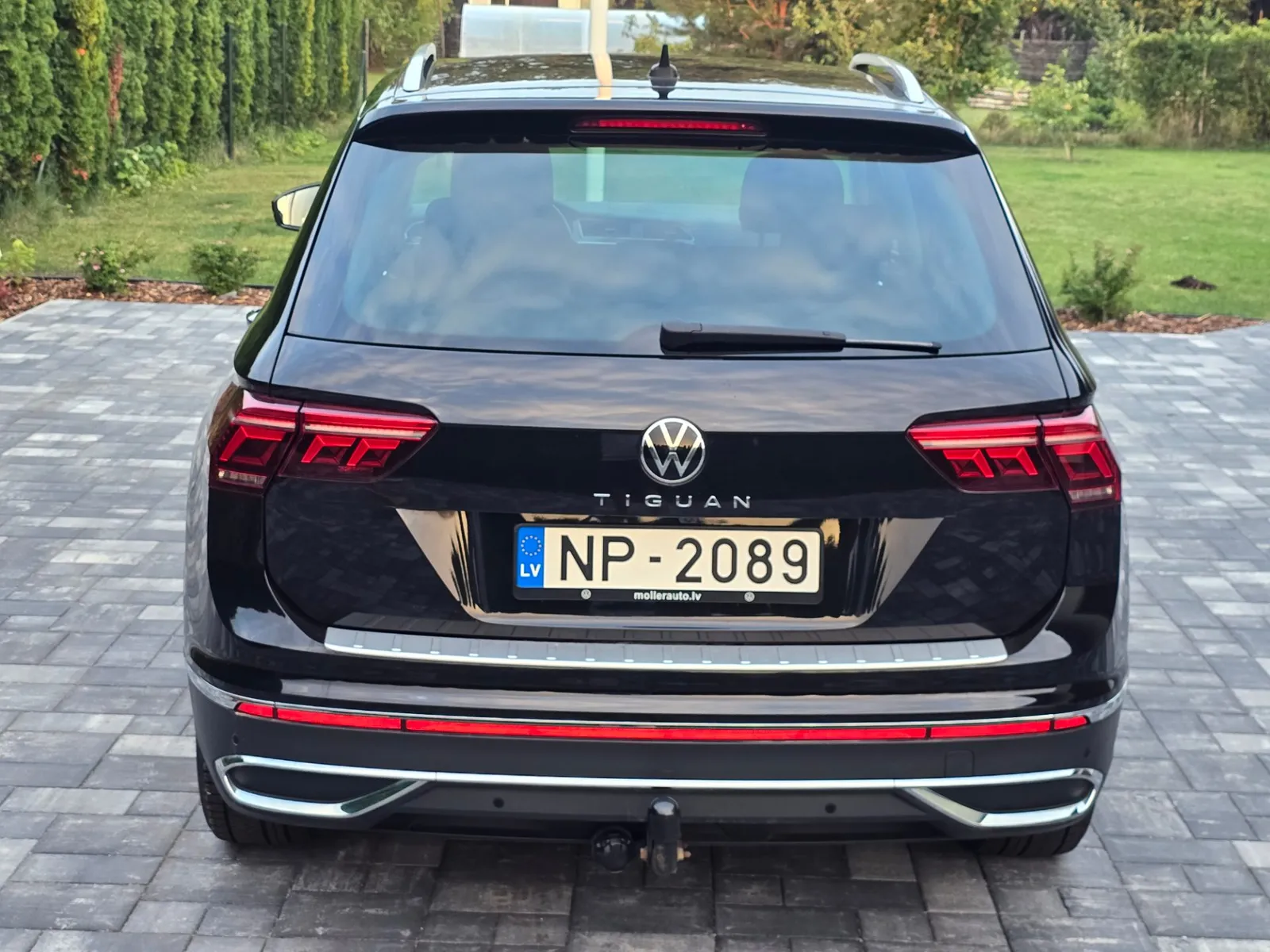 Volkswagen Tiguan - 4
